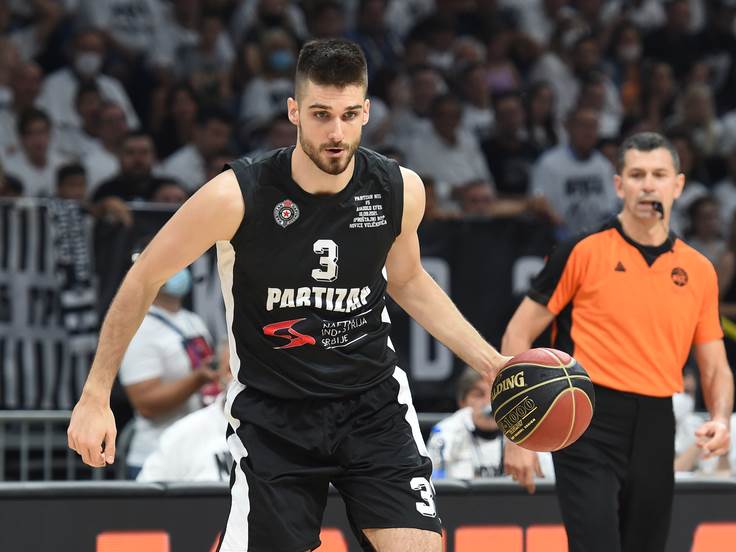  partizanov bivsi igrac briljira u rusiji 