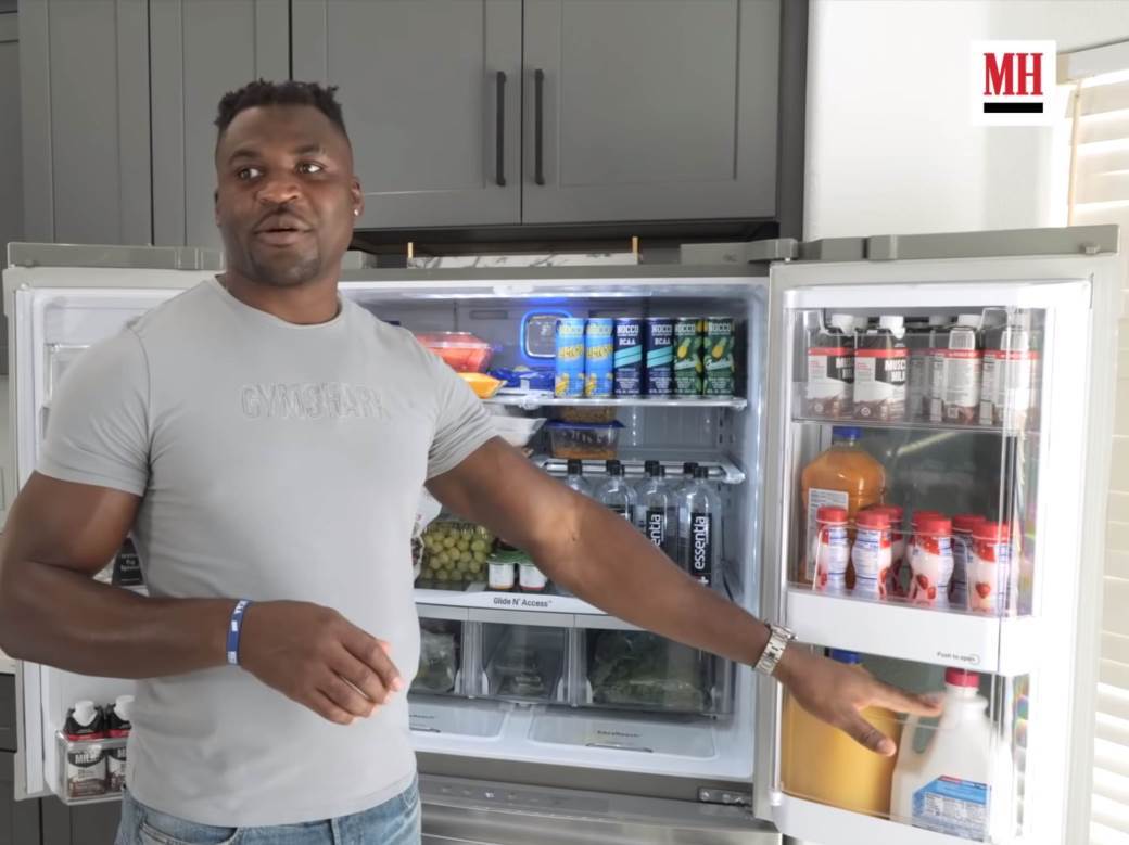  ufc borac otkrio sta jede  