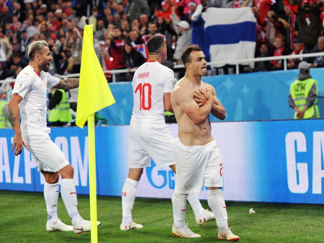  svajcarci brane sacirija 