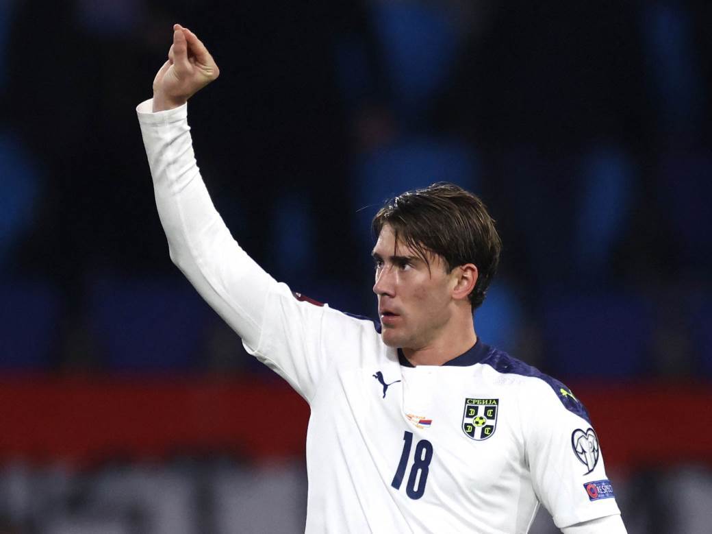  Dušan Vlahović  srboja fudbal 