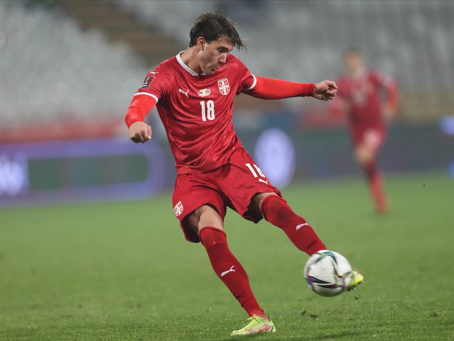  brutalno o vlahoviću komiso 