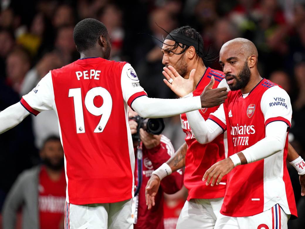  arsenal kristal palas 2-2 