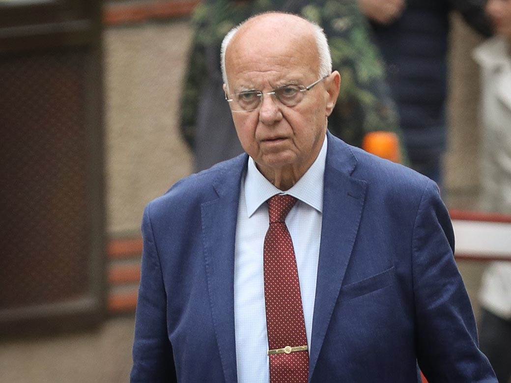  toma fila o usvajanju djece 