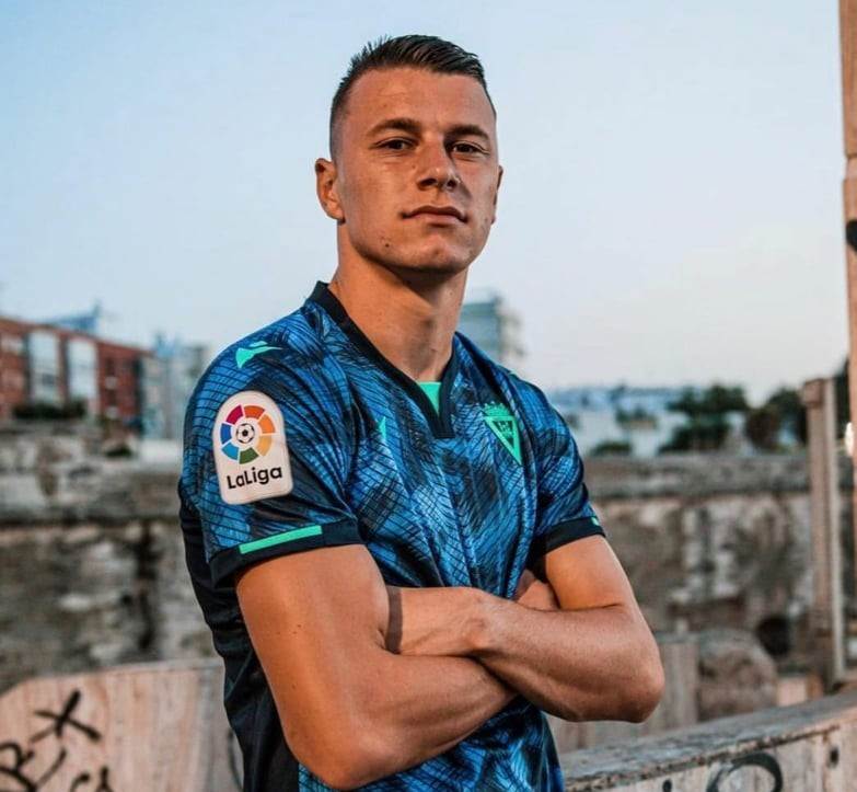  GetOriginalImageById 