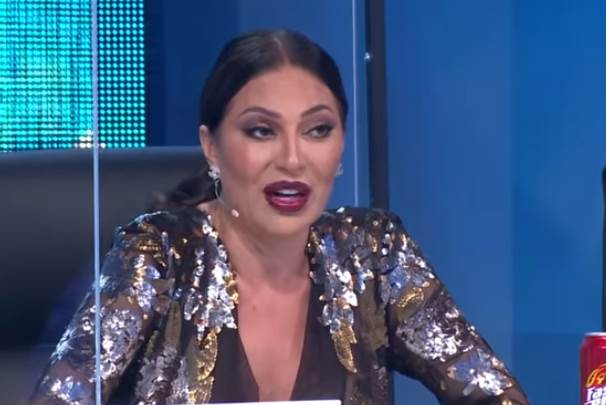  ceca prehladila grlo  