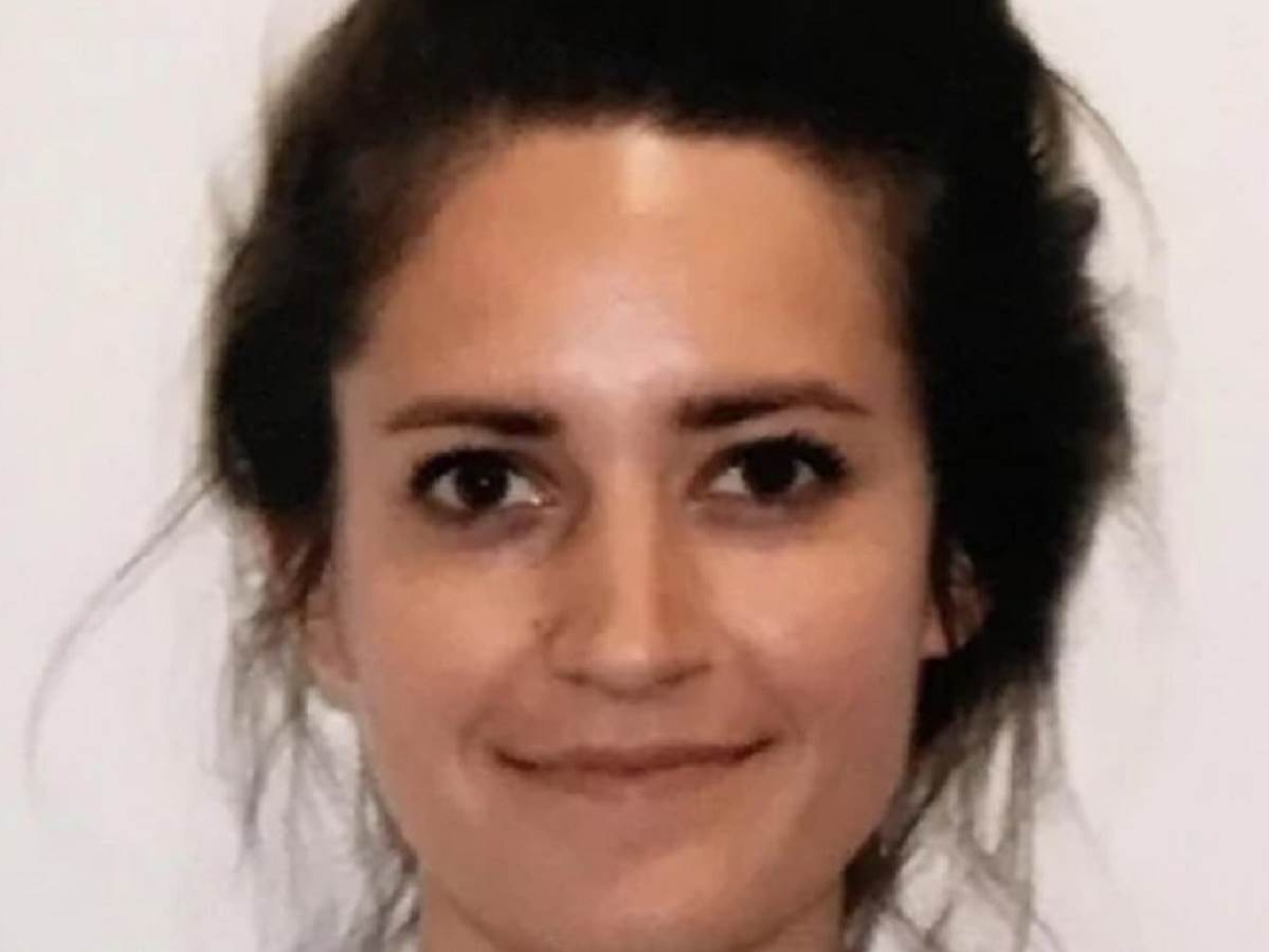  smijesna fotografija na pasosu 