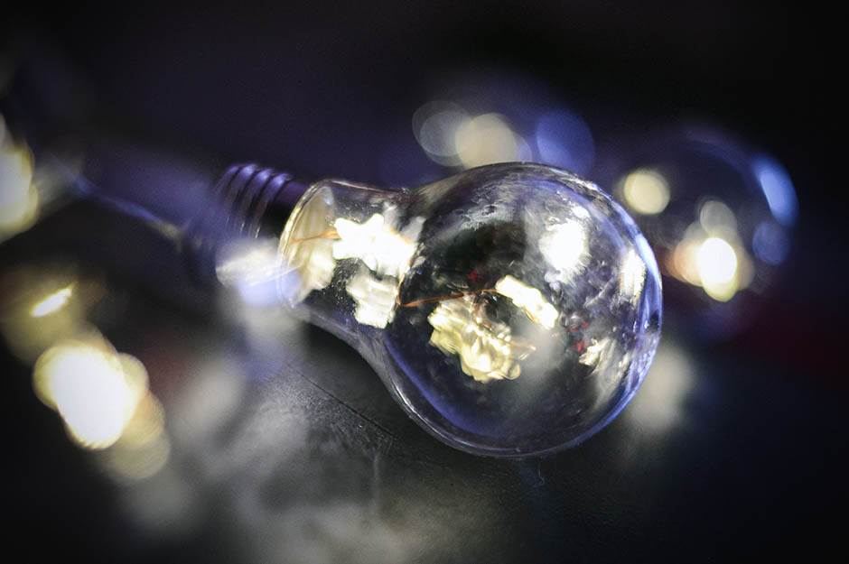  Bez struje dio Stare Varoši, Bulevar Crnogorskih serdara i dio preko puta hotela Nikić
 