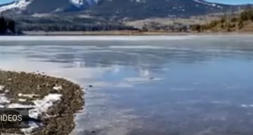 Zaleđeno jezero, Kolorado, SAD.jpg 