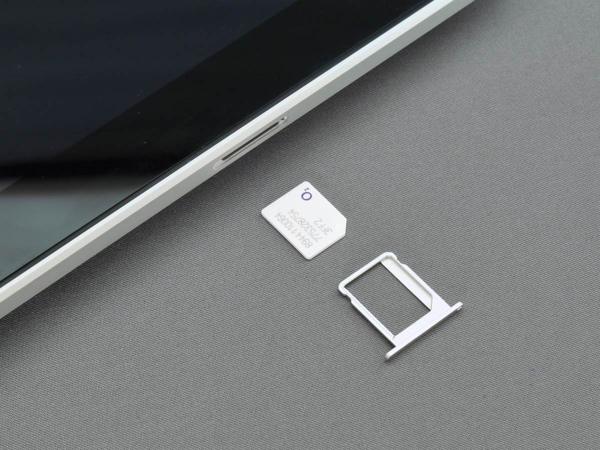  Novi iPhone neće primati SIM kartice: Apple će saopštiti veliku promjenu na premijeri 