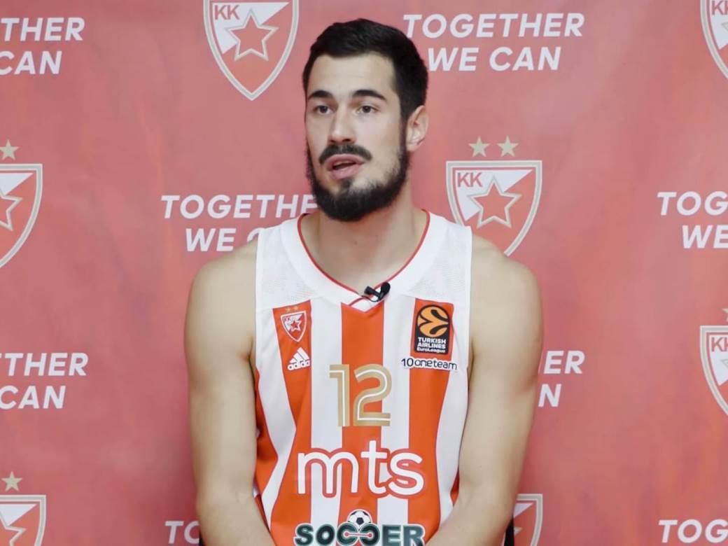  Nikola Kalinić 