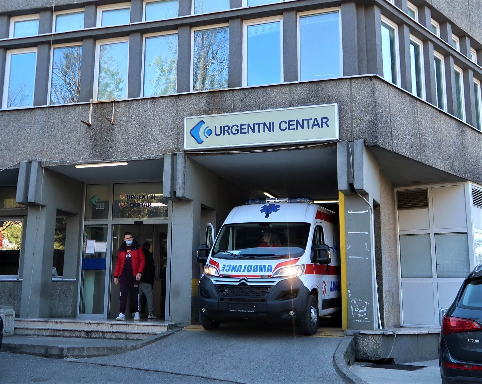 JEDNA OSOBA POVRIJEĐENA U UDESU KOD GINTAŠA   JEDNA OSOBA POVRIJEĐENA U UDESU KOD GINTAŠA