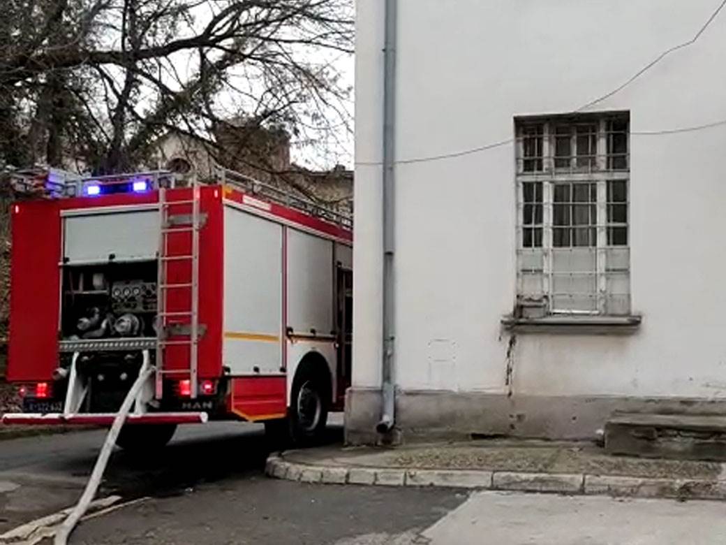  Vatrogasna jedinica Kotor traži dvije osobe u reonu Orahovca 