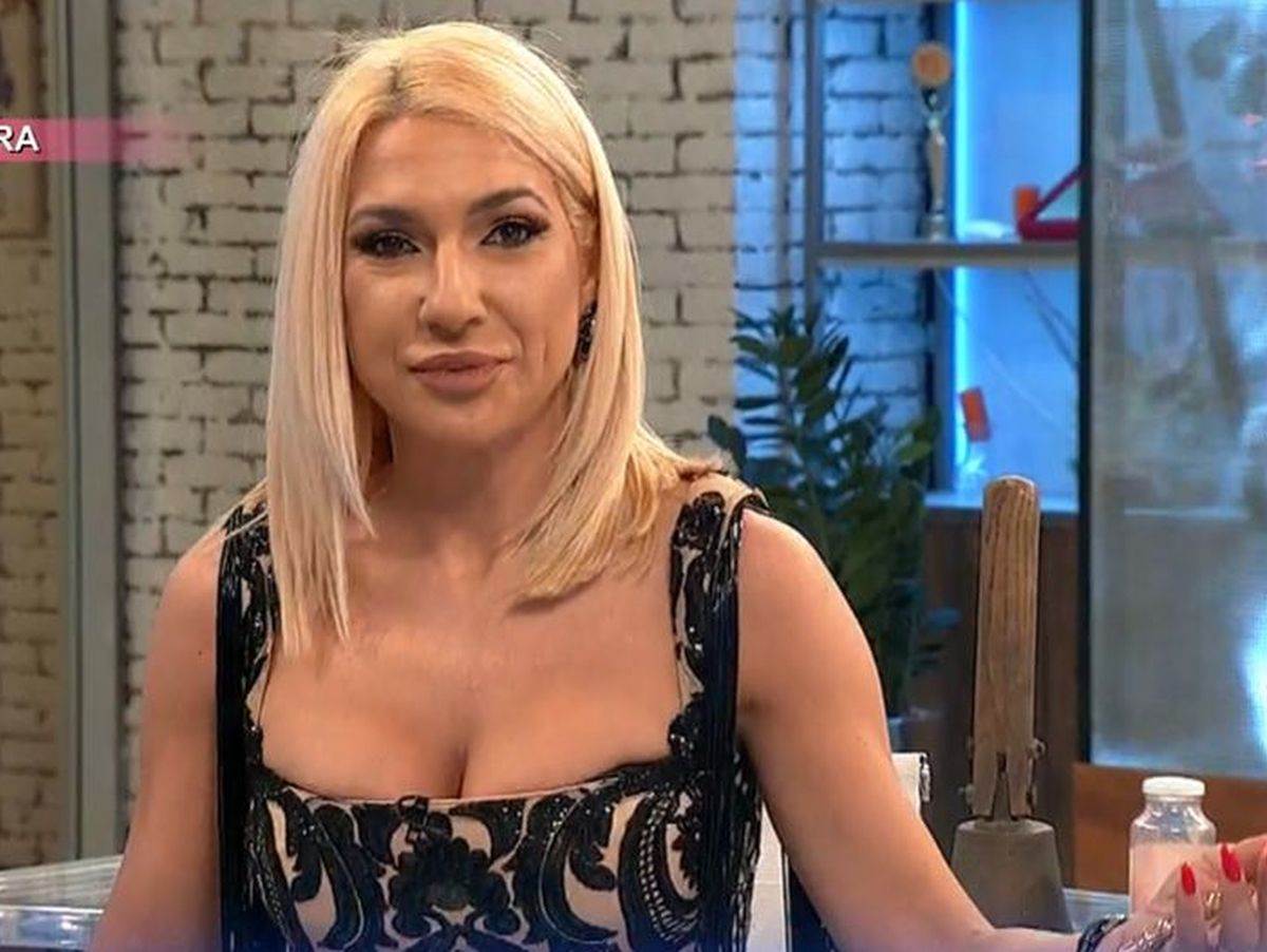  jovana jeremic poklon za 8 mart od muza 