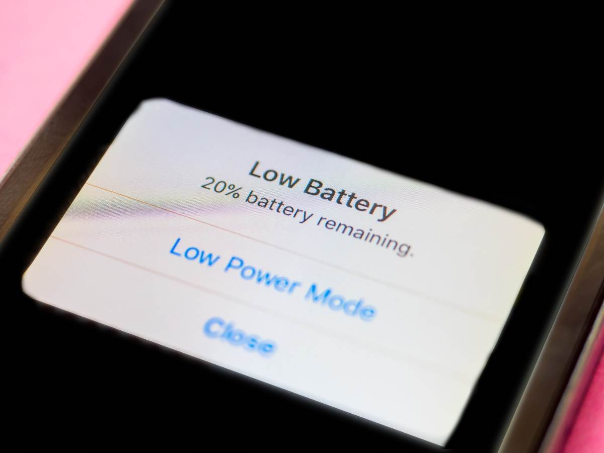  Baterija u iPhone se brže prazni sa iOS 15.4 