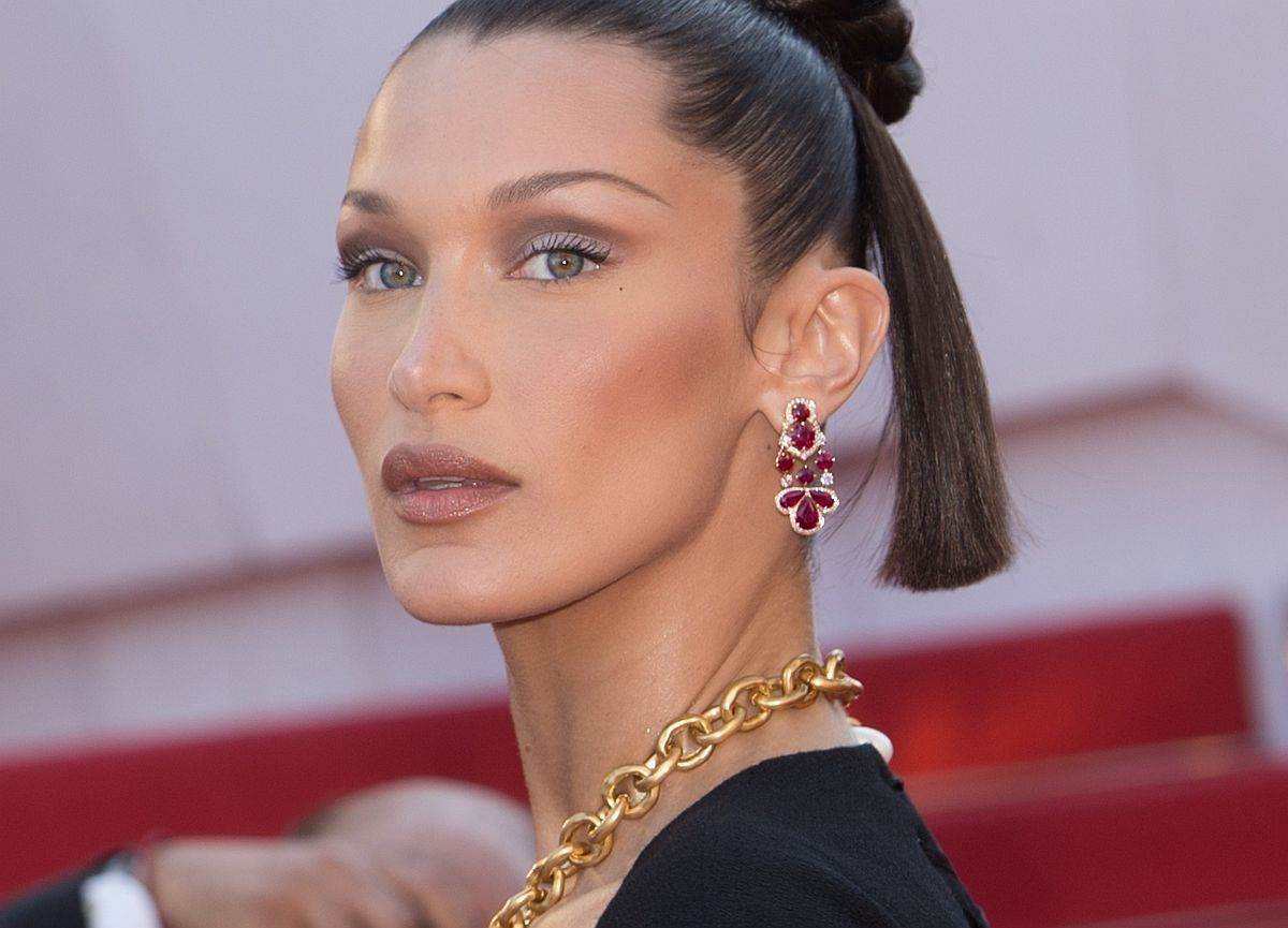  BELA HADID plasticne operacije 