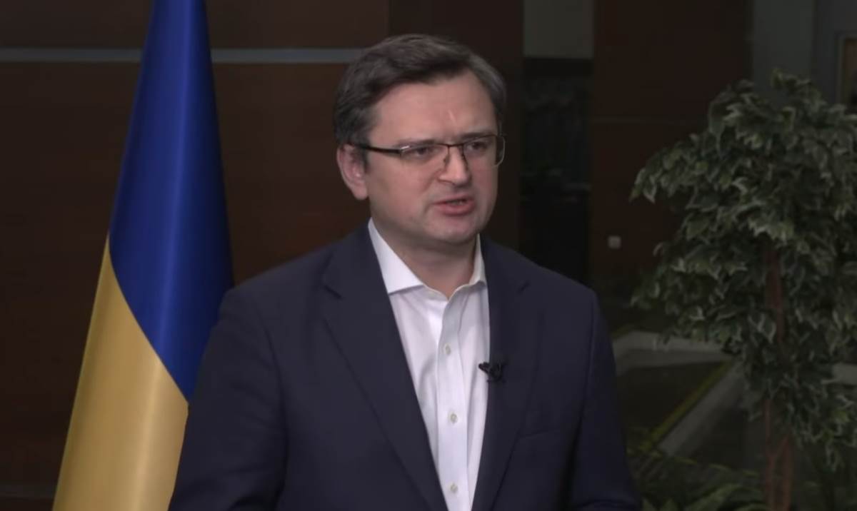  ministar spoljnih poslova ukrajine upozorio pregovaracki tim da ne dodiruju i ne koriste nista  
