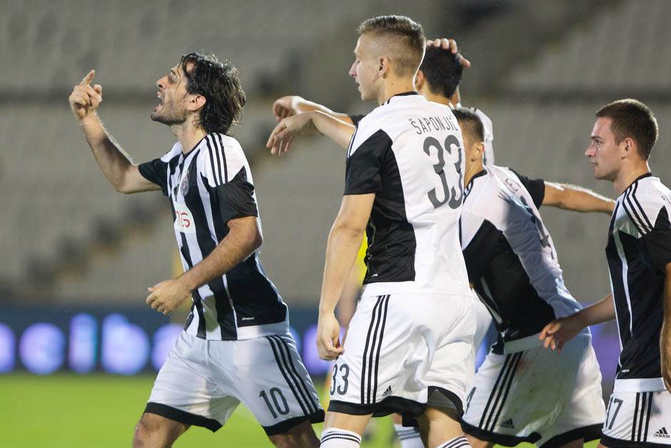  PARTIZAN: Svim silama na Steauu! 