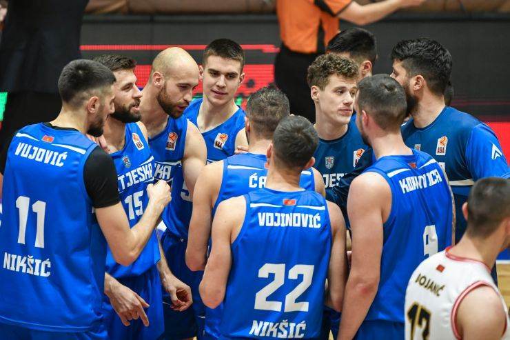  Sutjeska zaustavila Primorje 1945 u napetom derbiju 