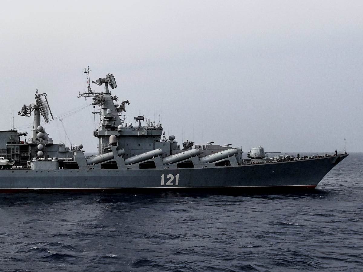  dokrajcen ruski vojni brod moskva 
