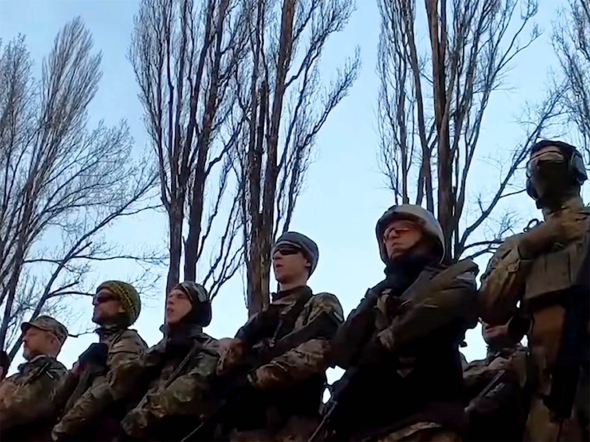  Bjelorusija u blizini granice naoružane grupe ljudi 