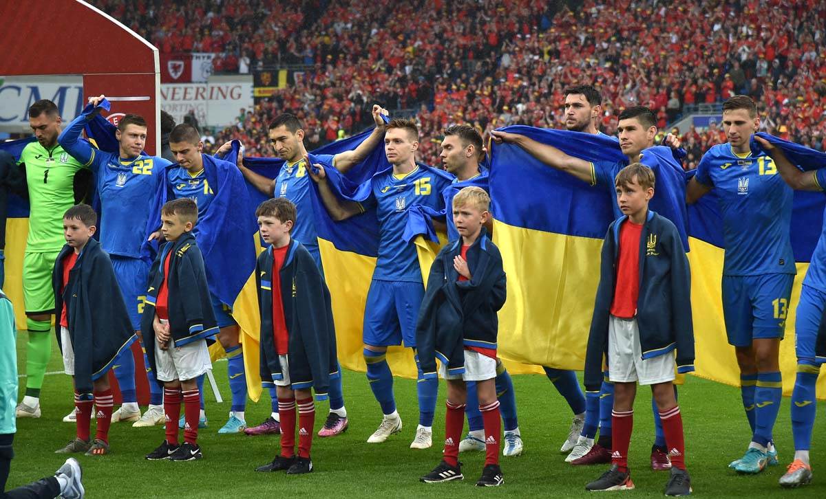  Ukrajina nakon poraza raširila zastavu 