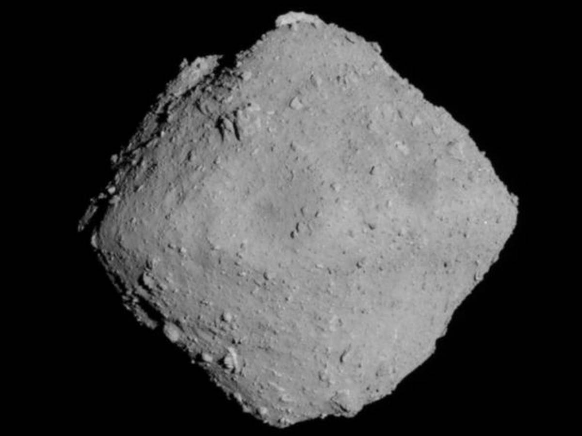  aminokiseline nadjene u asteroidu 