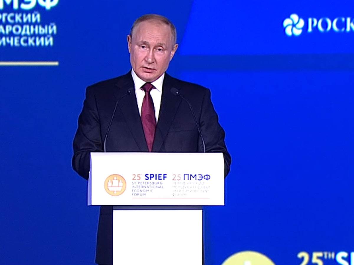  Putin upoyorava na globalnu ekonomsku krizu 