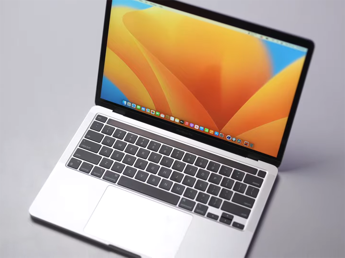  M2 MacBook Pro ssd losiji od M1 modela 