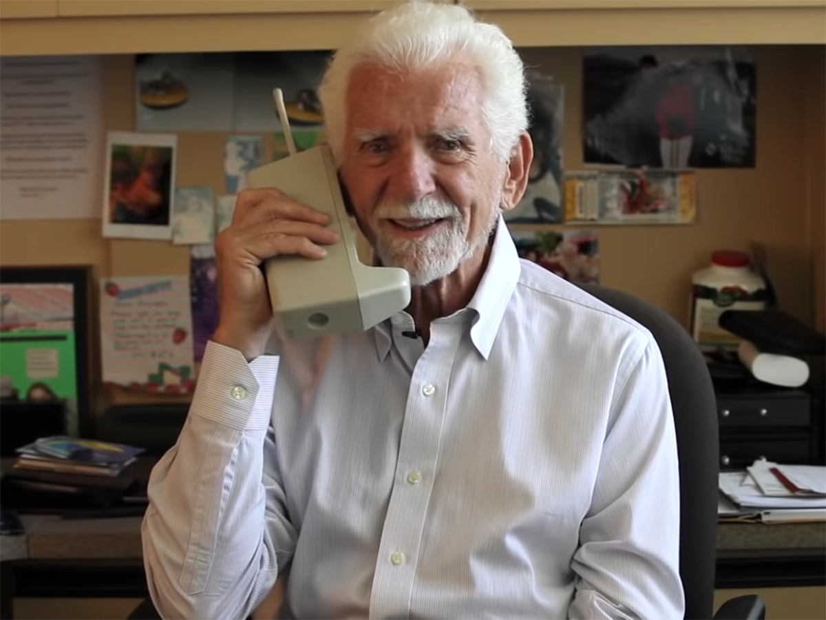  Martin Kuper, izumitelj mobilnog telefona, nije oduševljen količinom vremena koje provodimo na svoji 