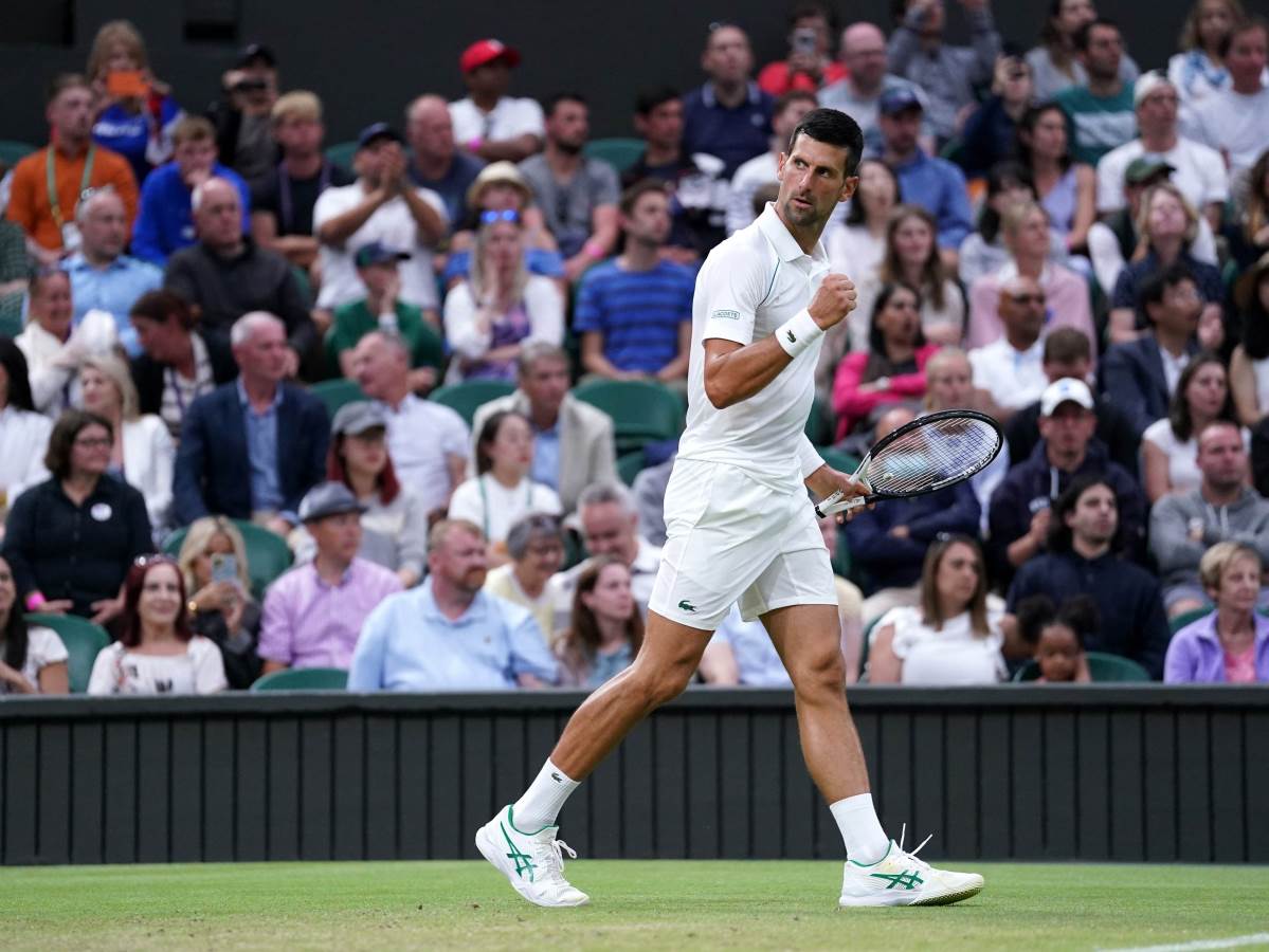  Novak Đoković u četvrtfinalu Vimbldona 