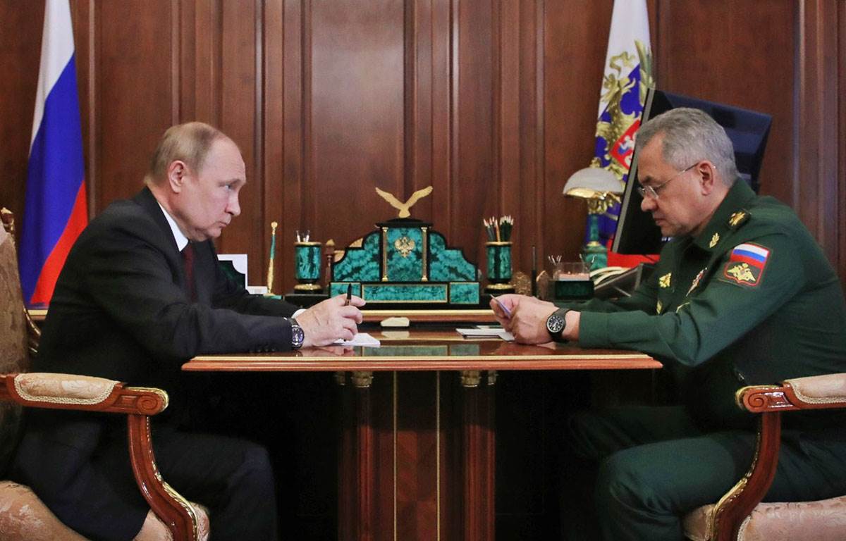  Sastanak ruskog predsednika Vladimira Putina i ministra odbrane Sergeja Šojgua je održan danas. 
