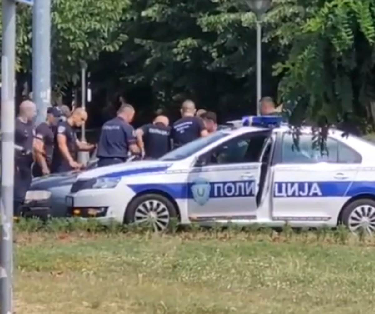  Policija u Novom Sadu i Beogradu uhapsila je kriminalnu grupu zbog krivičnog dela iznude 