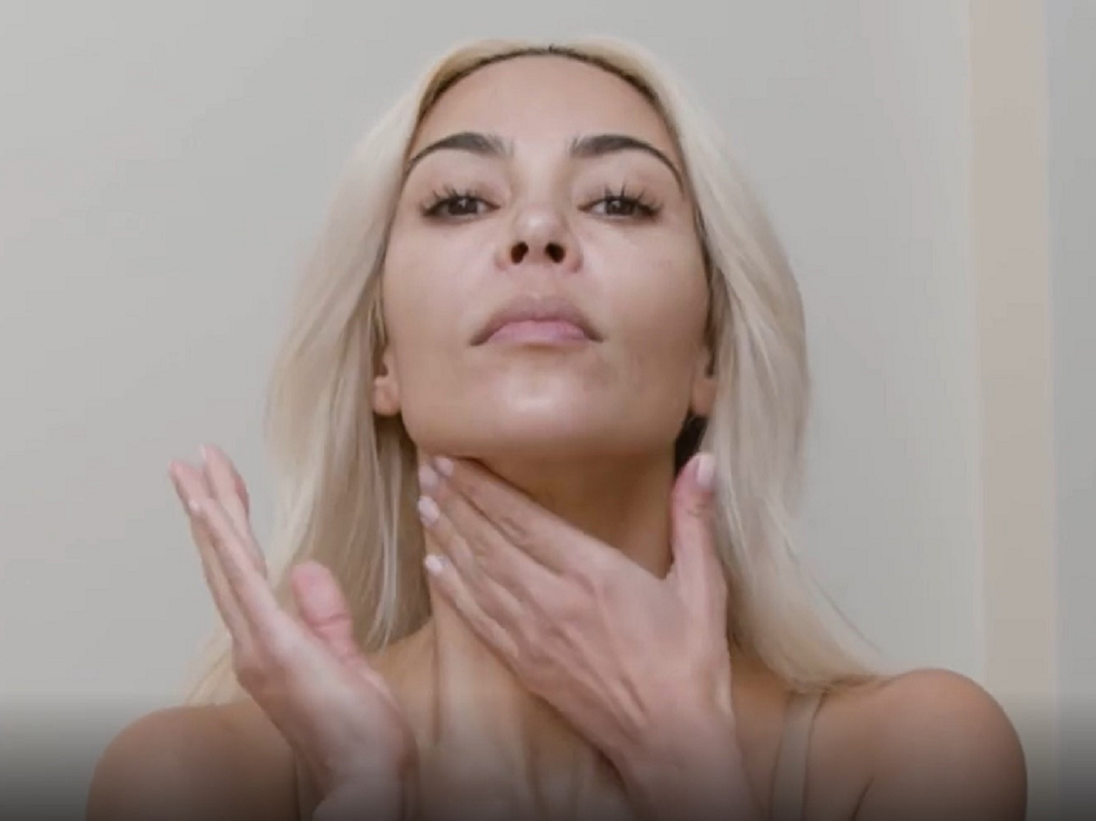  Kim Kardašija otkriva svoje male trikove za negu kose i kože 