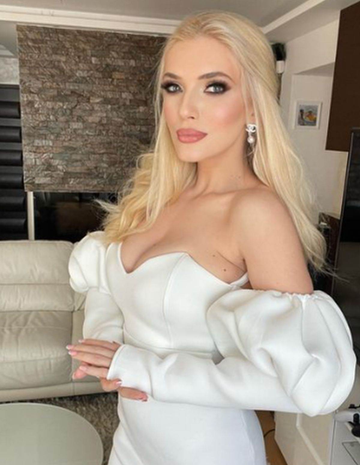  Nikolina Kovač objavila prvu sliku bebe 