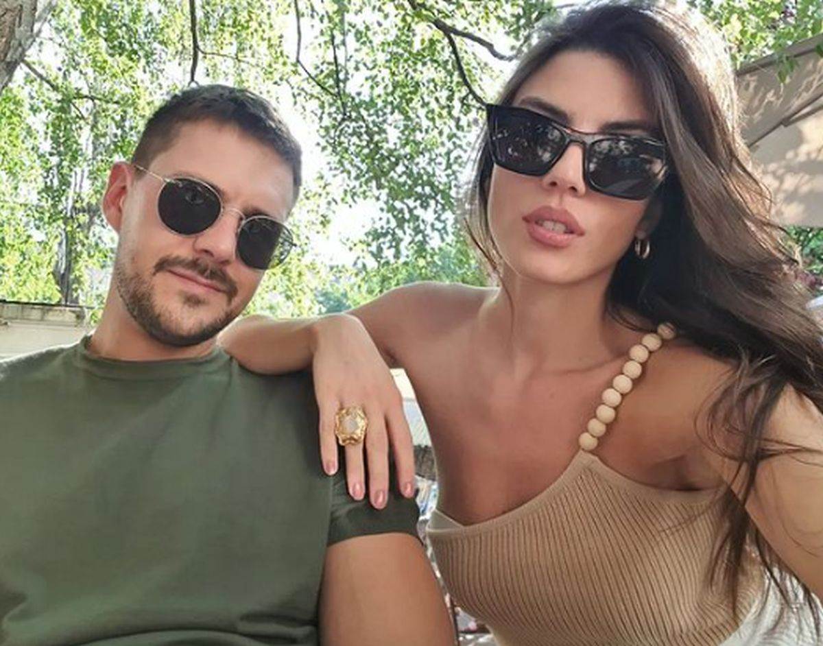  Ivana Malić i Miloš Biković uživaju u rajskom odmoru 