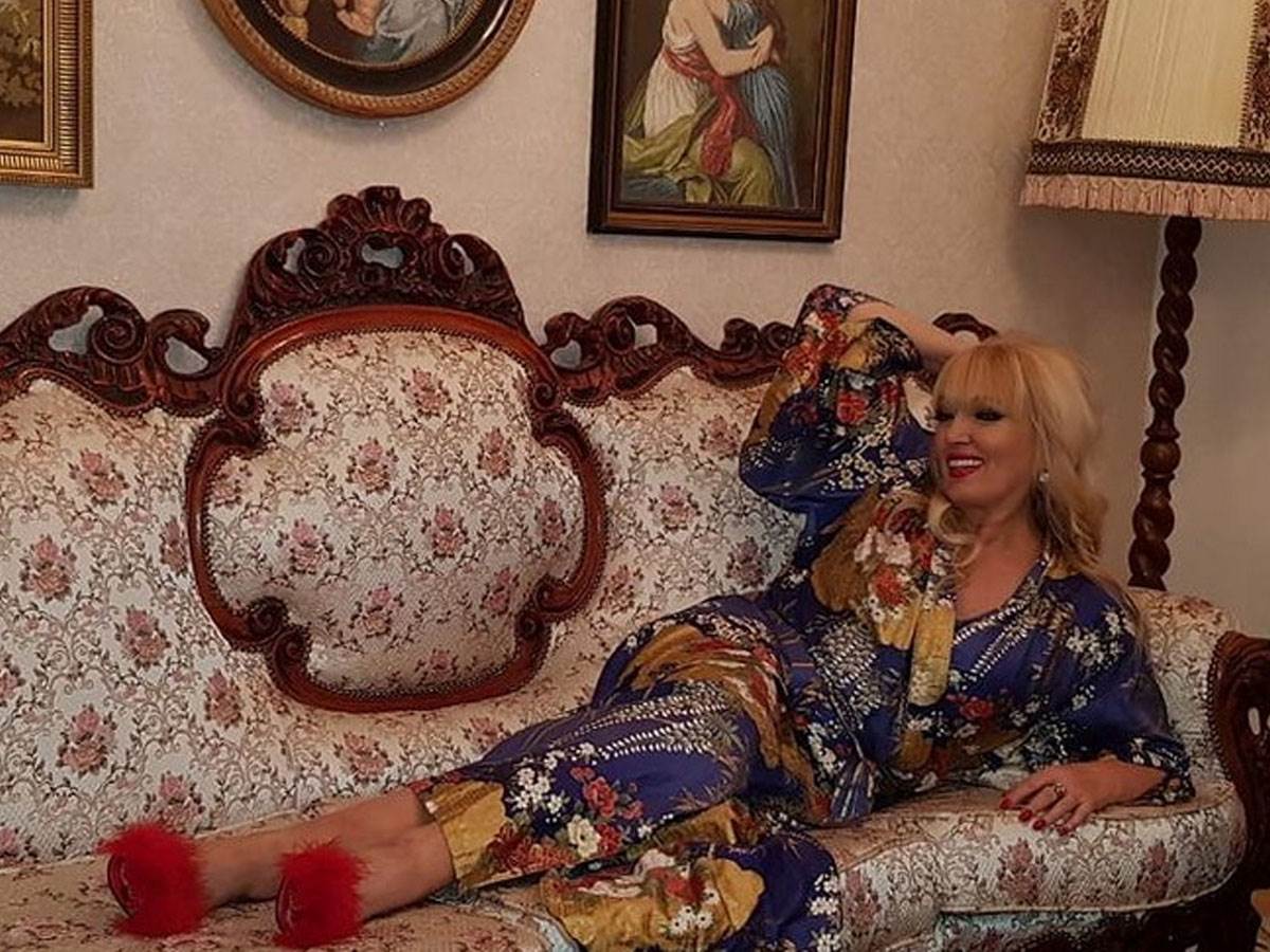  Branka Sovrlić na svojim fotkama pokazala i deo luksuzne vile u Ilidži. 