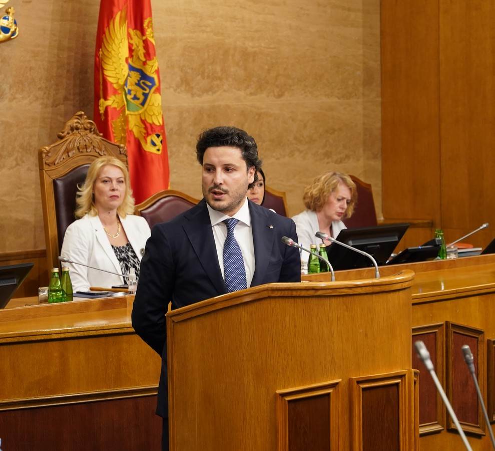 Velika jabuka demantovala URU: Abazović nije postao počasni građanin Njujorka | Info Velika jabuka demantovala URU: Abazović nije postao počasni građanin Njujorka | Info