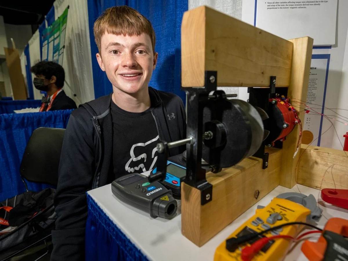  srednjoskolac napravio motor za elektricne automobile 