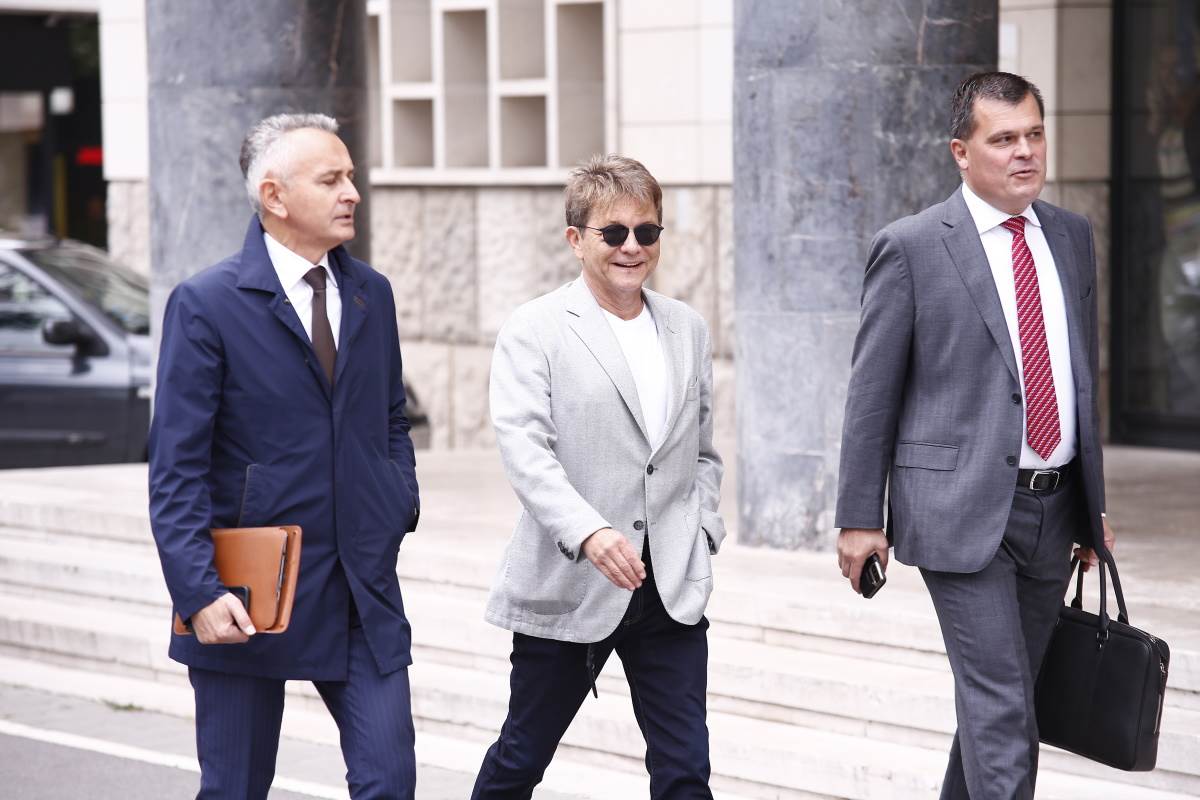 bjelogrlić se pojavio na sudu bjelogrlić se pojavio na sudu