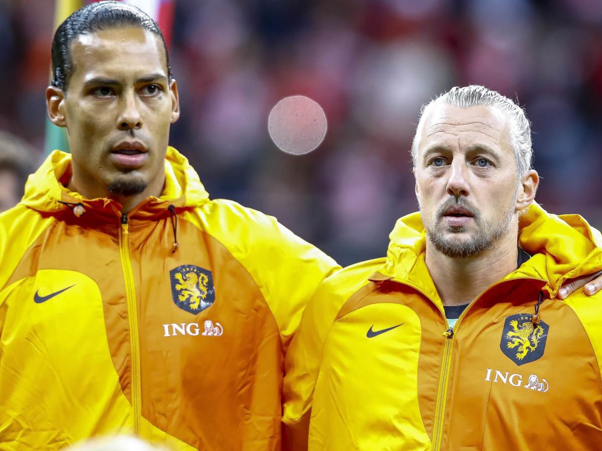  Dvojica slavnih holandksih fudbalera udarili na čuvara mreže koji je dobio šansu u nacionalnom timu, 