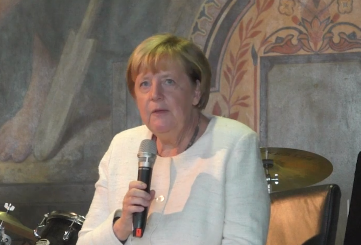  Bivša nemačka kancelarka Angela Merkel ponovo se oglasila o situaciji u Evropi kada je u pitanju rat 