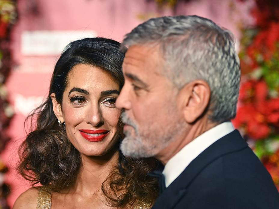  Amal Kluni u Versace haljini oduševila sve! 