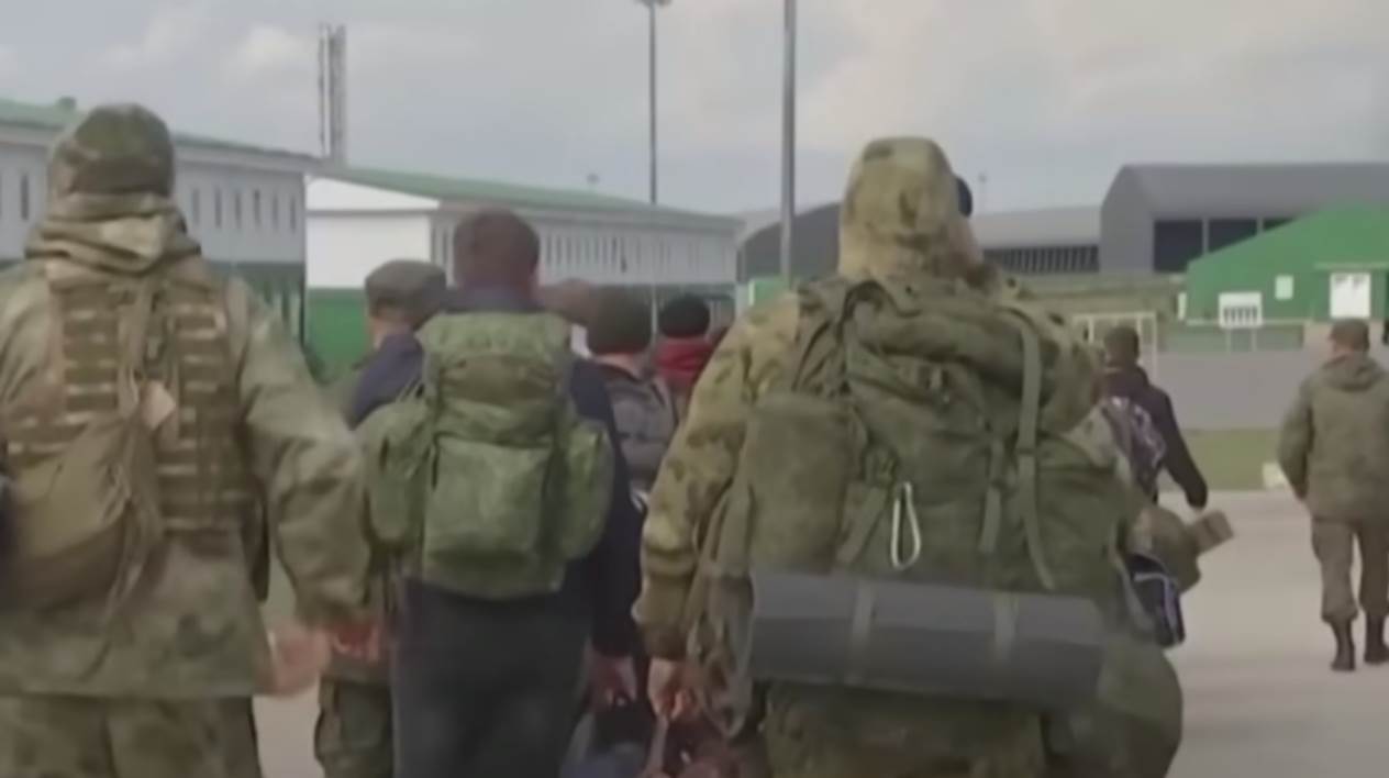  Ruska vojska nastavlja pritajeno da regrutuje vojnike 