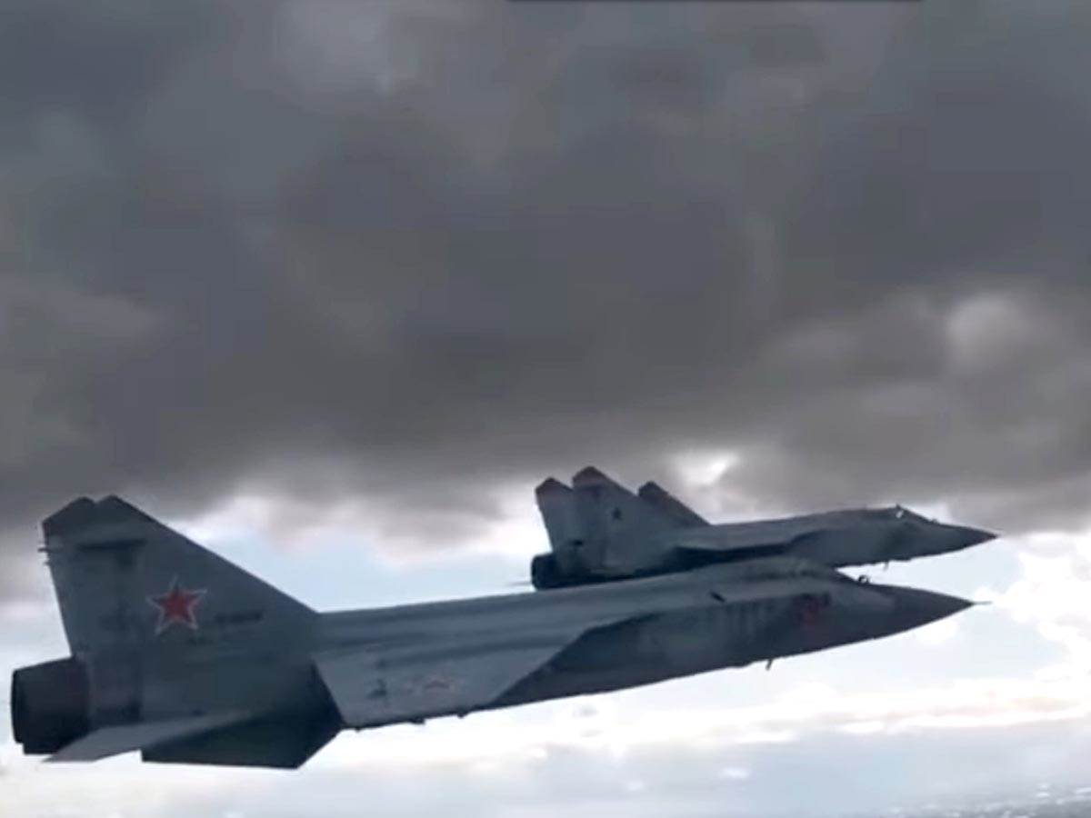  ruski avioni prisli preblizu velike britanije  