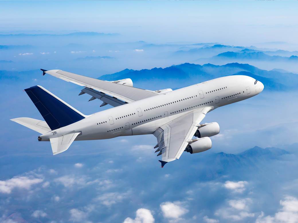  uzbuna na letu avion hitno sletio  