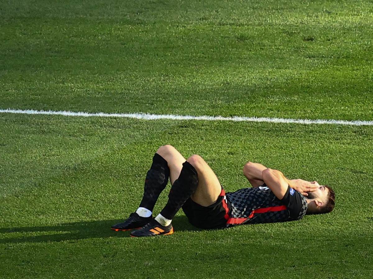  Joško Gvardiol planira da igra na Svetskom prvenstvu u Kataru, iako je pretrpeo prelom nosa. 