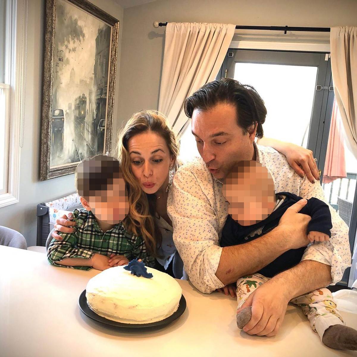 MUŽ ANE VOLŠ KRIJE DOKAZE?! NE DOZVOLJAVA DA POLICIJA UZME DNK DECE   MUŽ ANE VOLŠ KRIJE DOKAZE?! NE DOZVOLJAVA DA POLICIJA UZME DNK DECE