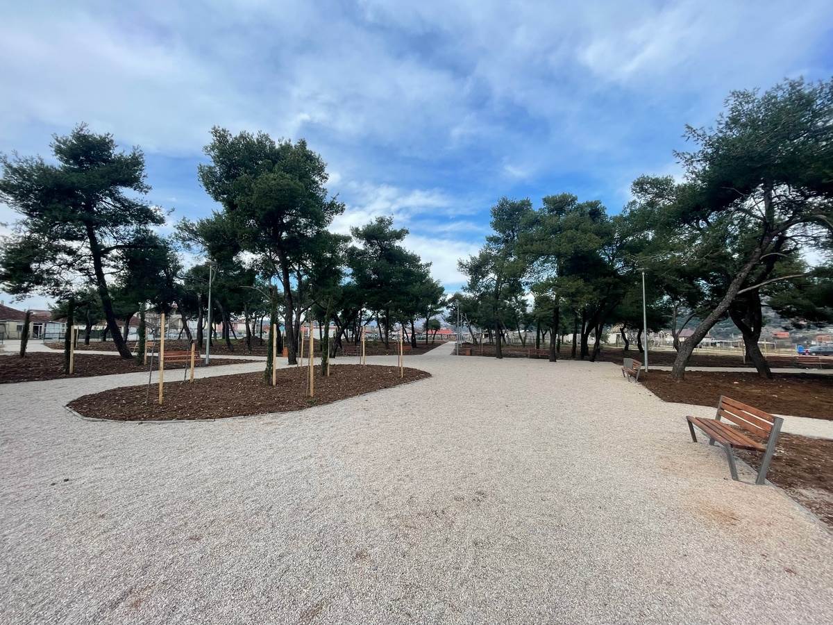  novi park na koniku ulica spanskih boraca 