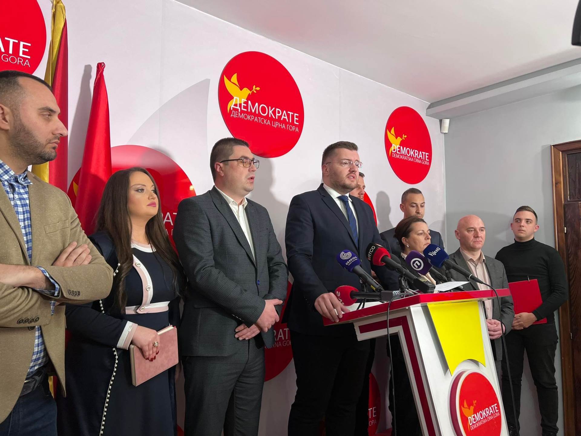 Koprivica: “Nemoguće da je Čelebić glumio Đukanovića, Vlada je znala za sve u slučaju Možur” | Info Koprivica: “Nemoguće da je Čelebić glumio Đukanovića, Vlada je znala za sve u slučaju Možur” | Info