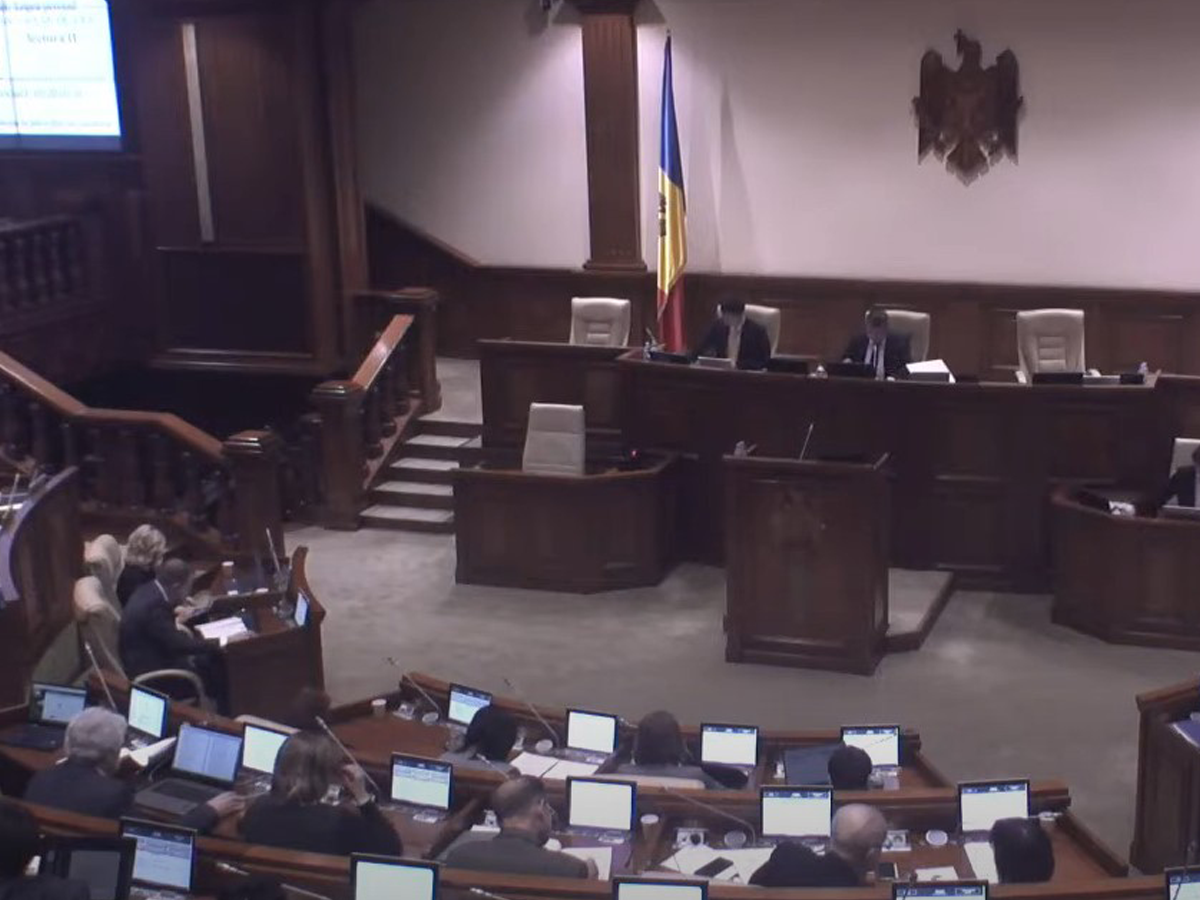  skandal u parlamentu moldavija jezik 
